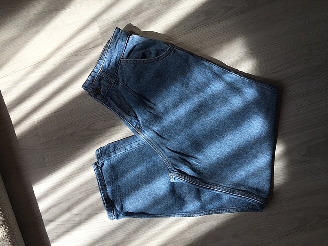 Mom jeans