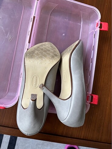 37 Beden Bayan stiletto