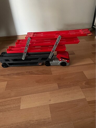 Hotwheels Mega Tır