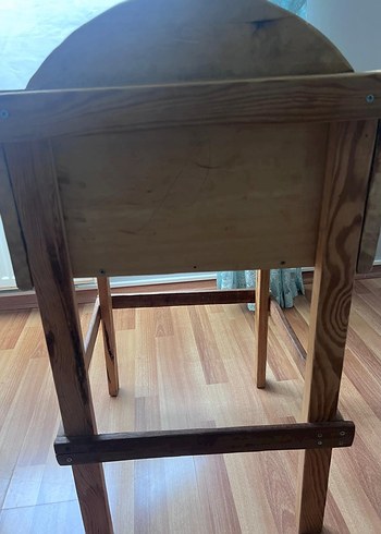 Beden Ahşap Klasik Bebek Mama Sandalyesi
