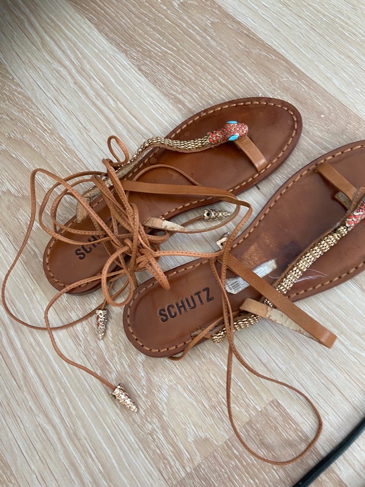 Boncuklu Yılan Desenli Taba Deri düz Sandalet - Görsel 3