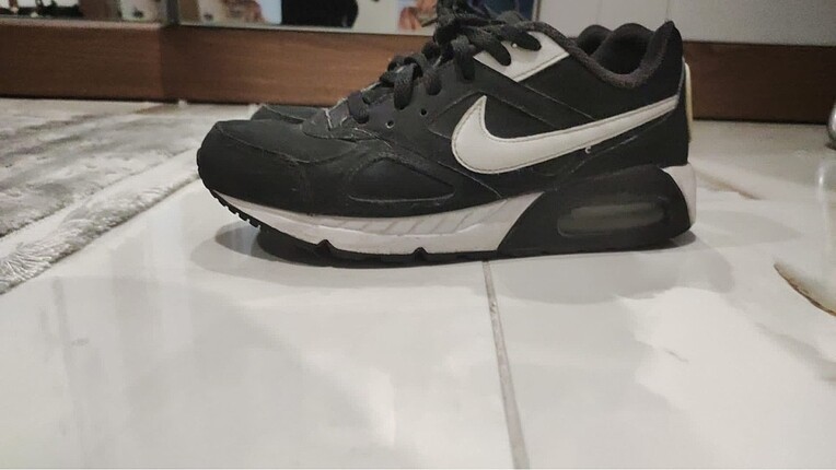 Nike siyah airmax 39 numara