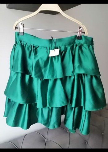 40 Beden Kat Kat Volanlı Mini Etek