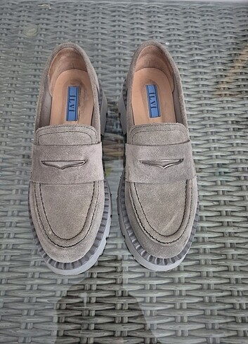 Ilvi nubuk loafer 