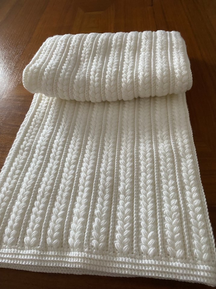 Beyaz Örgü Desensiz Bebek Battaniyesi - Görsel 2