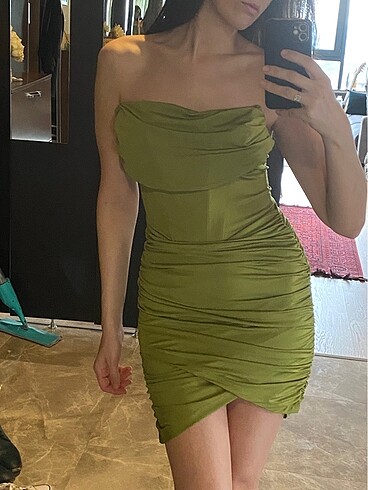 38 Beden yeşil Renk Korseli mini elbise