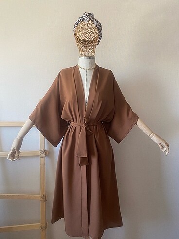 Kimono-kaftan-abaya