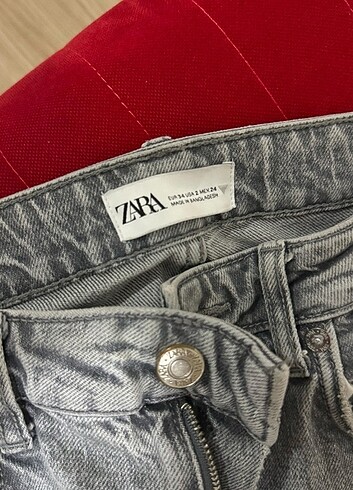 Zara Pantolon jean