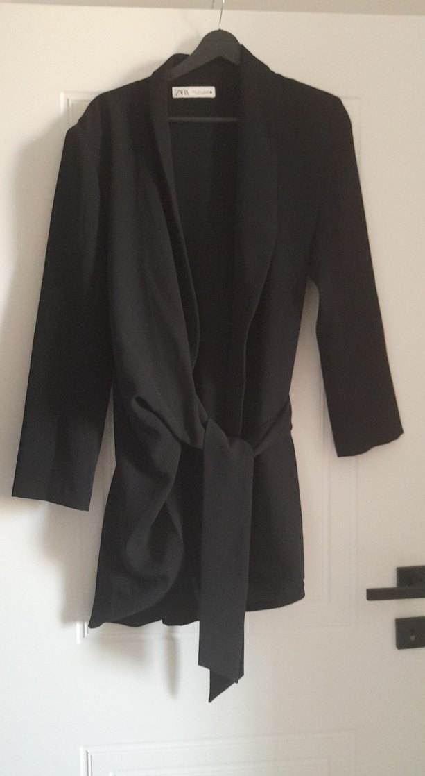 Siyah kendinden kemerli ceket - Görsel 2