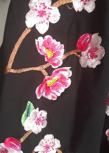 Nakışlı kısa elbise - Görsel 5