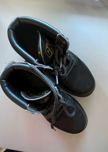 36 Beden Çocuk Rock Punk Bot