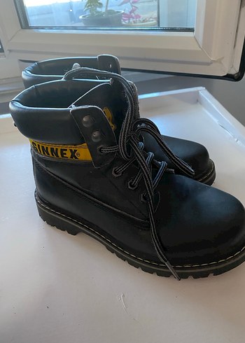 2K Çocuk Rock Punk Bot