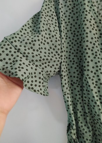 Yeşil V Yaka Salaş Midi Elbise - Görsel 2