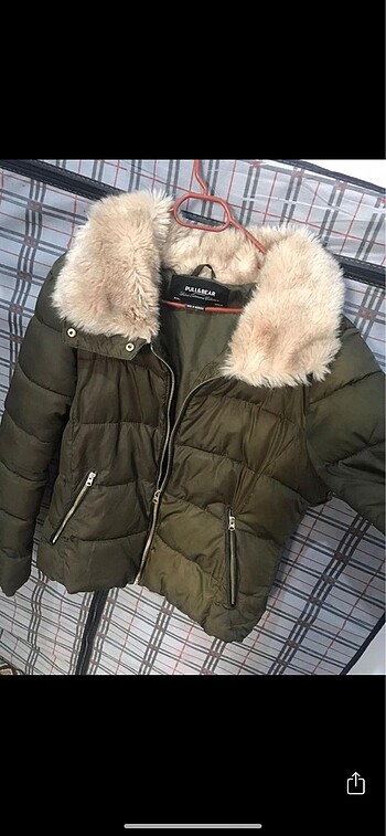 Pull and bear mont