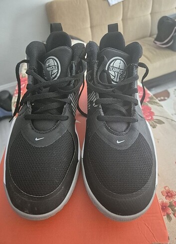 39 Beden siyah Renk Nike spor ayakkabı 