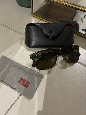 Rayban gözlük