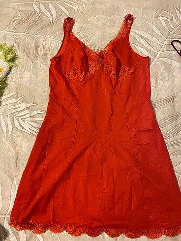 Dantelli vintage gecelik