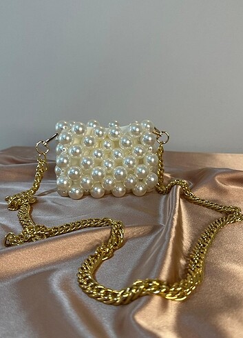Louis Vuitton İnci çanta