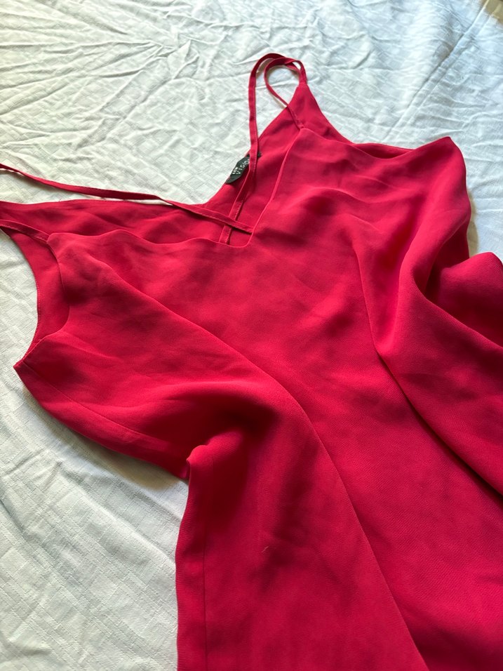 Dekolteli Kadın üst - Görsel 2