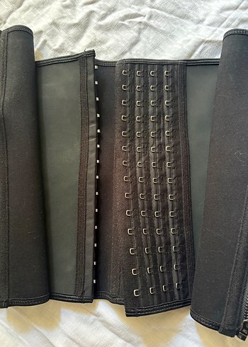 Kum Saati Görünüm Veren Kaliteli Lateks Bel İnceltici Spor korse - Görsel 3