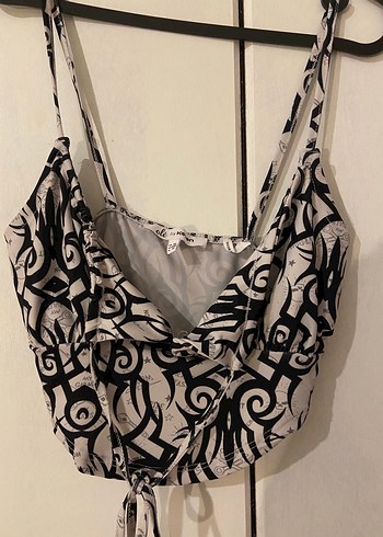 Gri Desenli Strappy Crop Top