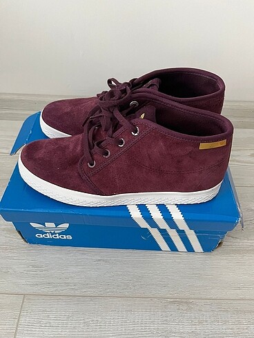 39 Beden bordo Renk Adidas casual ayakkabı