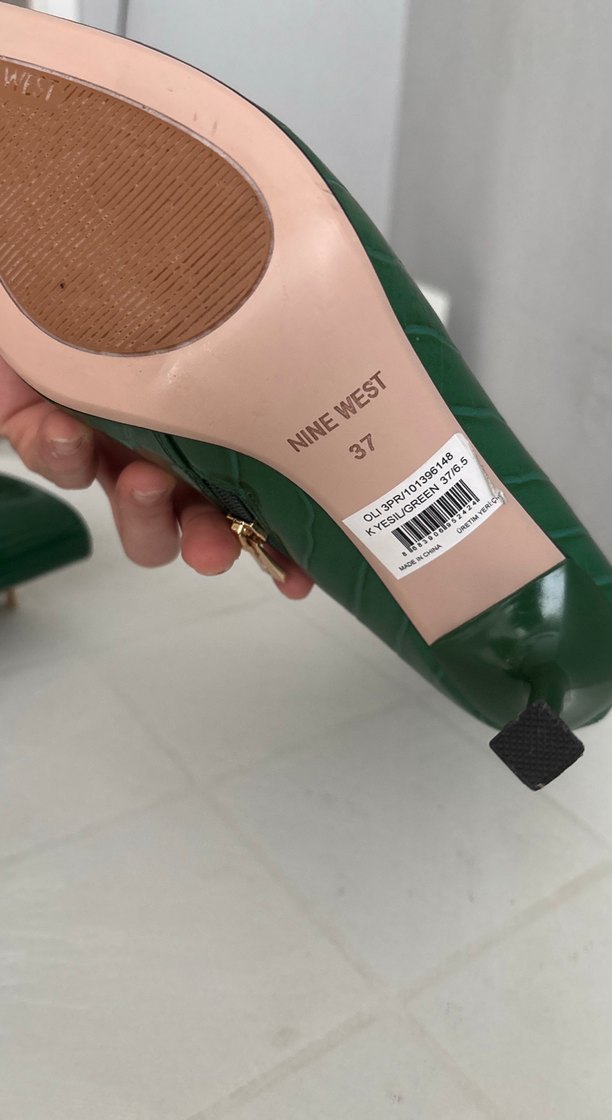 Yeşil Parlak Deri Stiletto Topuklu Kadın Bot - Görsel 3