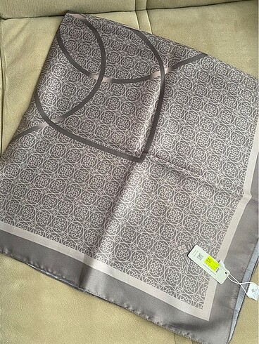 Silkhome kristal eşarp