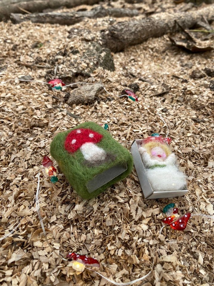 Mantar desenli Sonbahar Tacı Waldorf - Görsel 2