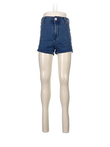 Bershka Mini Şort %70 İndirimli.