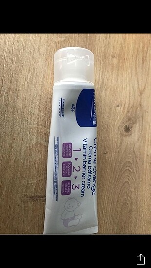 Mustela bebek pişik kremi