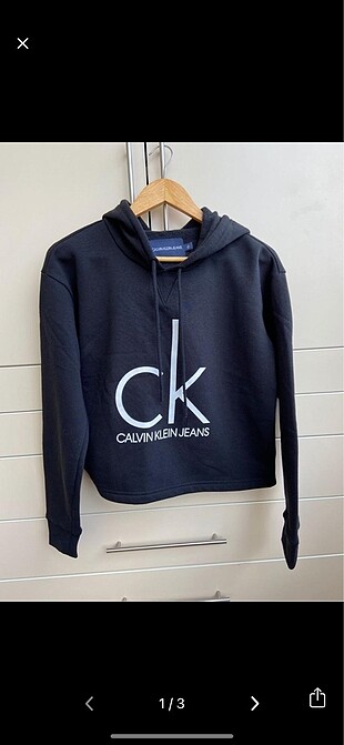 Calvn klein sweat