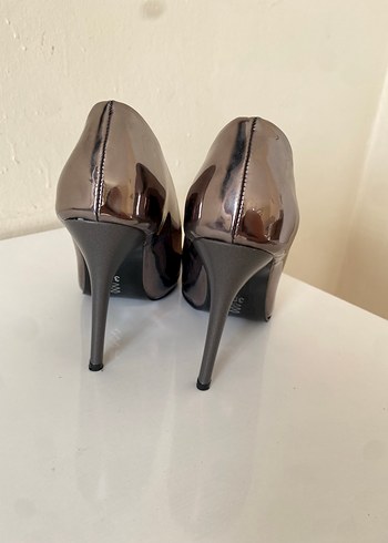 36 Beden gri Renk Bej Parlak Metal Stiletto Topuklu Kadın Ayakkabı