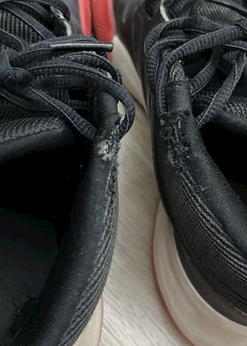 38 Beden kırmızı Renk Adidas erkek spor ayakkabı