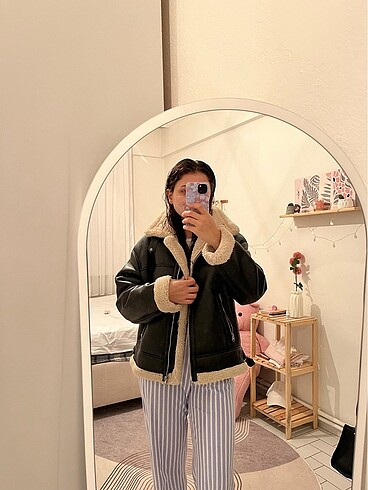 m Beden Bershka mont