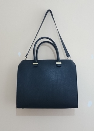 H&M SIYAH ÇANTA 