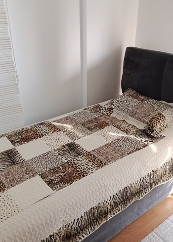 Kahverengi tek kişilik Leopar Desenli Yatak Örtüsü - Görsel 5