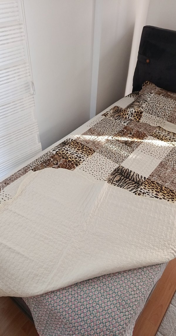 Kahverengi tek kişilik Leopar Desenli Yatak Örtüsü - Görsel 4