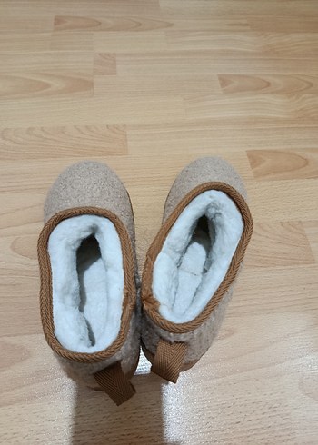 Bej Kürklü Kadın Dolgu Taban Bot - Görsel 5