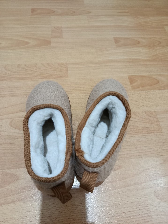 Bej Kürklü Kadın Dolgu Taban Bot - Görsel 5