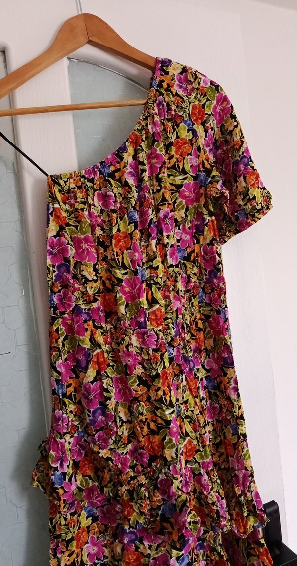 Çiçek Desenli Uzun Bohem Elbise - Görsel 2