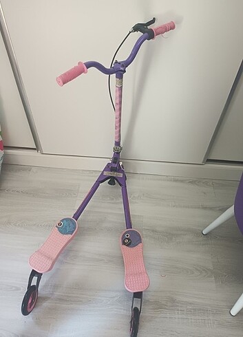 Beden Kelebek Scooter