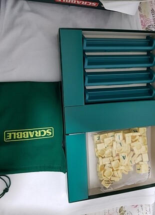 Mattel Scrabble Original kelime oyunu