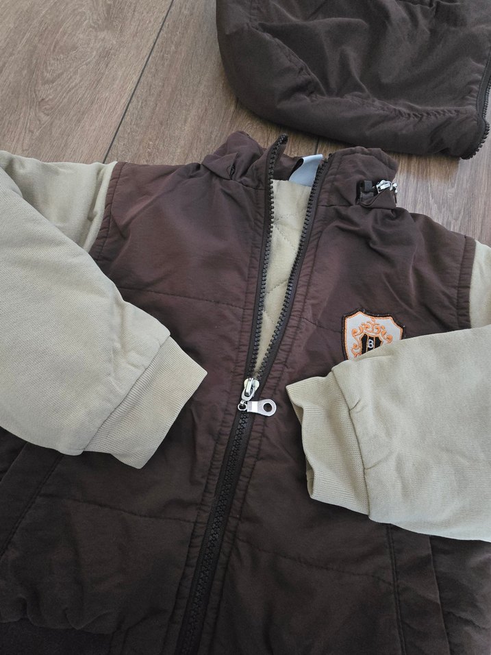 Kapüşonlu Kemerli Kahverengi Erkek Çocuk Mont - Görsel 2