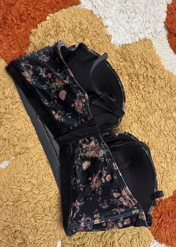 Siyah Çiçek Desenli Gotik Büstiyer - Görsel 2