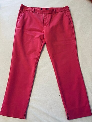 Pembe pantolon