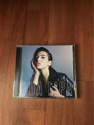 Dua Lipa albüm