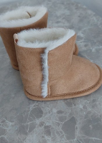 Kız Çocuk Bej Kürklü Bot - Görsel 2