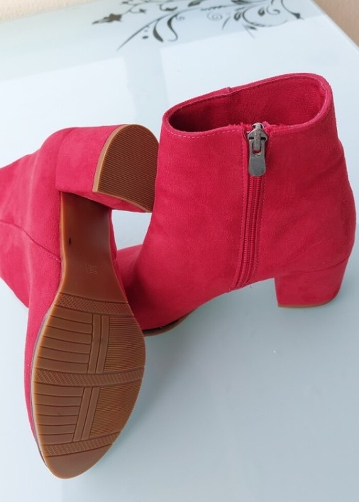 Kırmızı çizme bot - Görsel 3