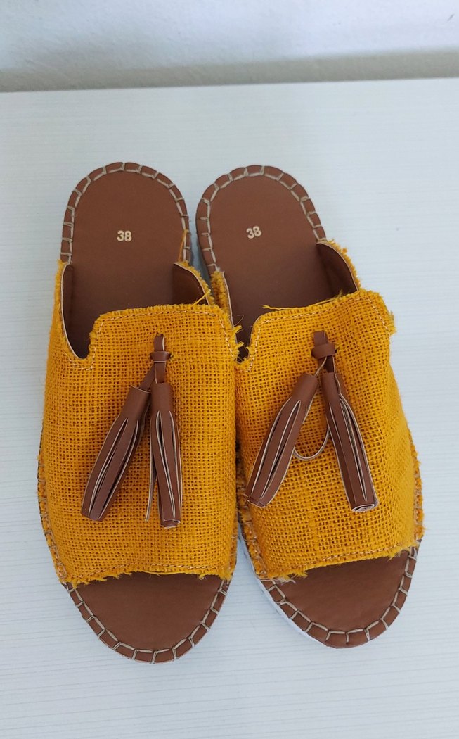 Sarı Püsküllü Bohem Dolgu Topuk Terlik - Görsel 3